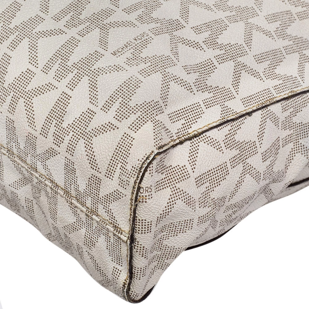 Michael Kors Off White Signature Canvas Jet Set North South Tote For Women - Image 11