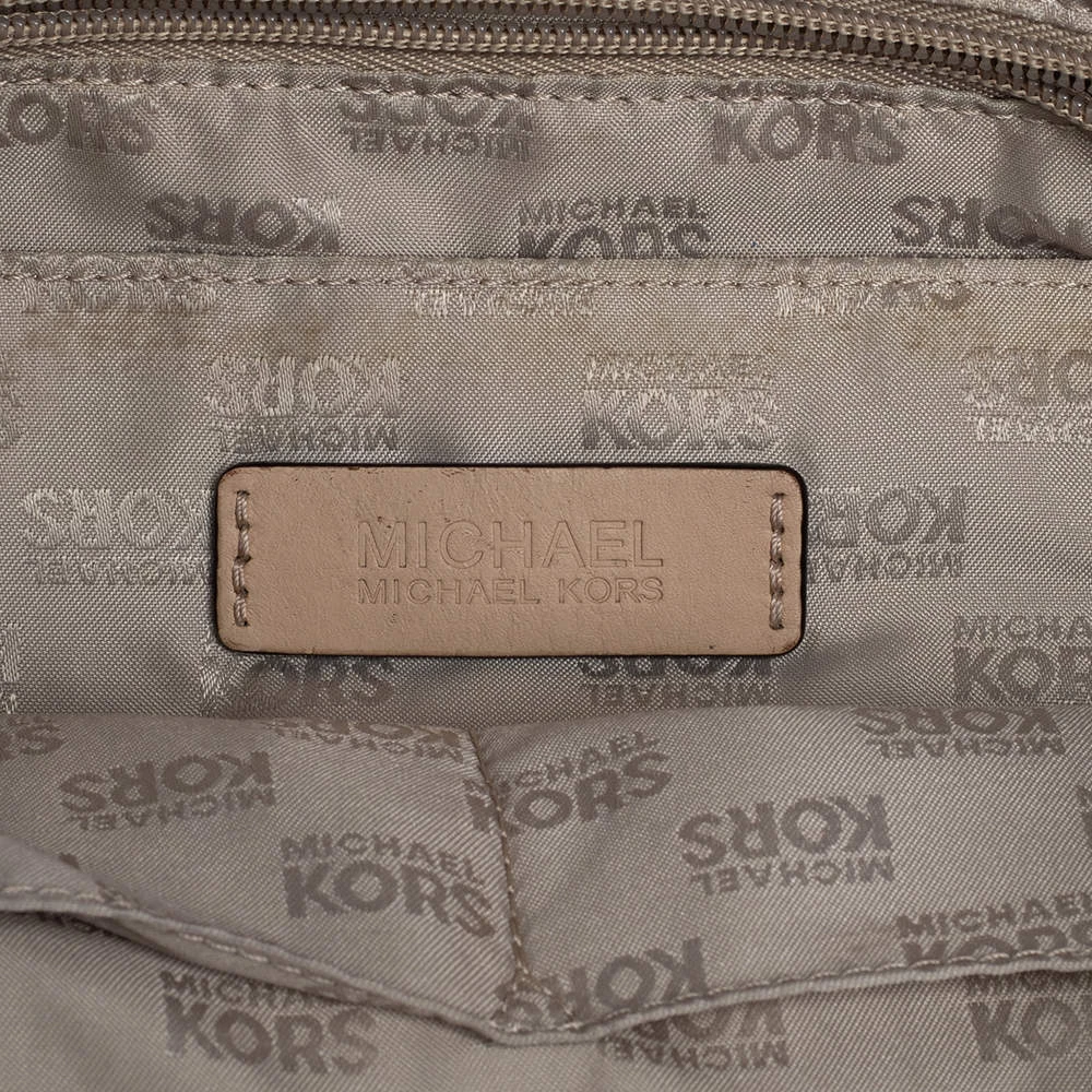 Michael Kors Off White Signature Canvas Jet Set North South Tote For Women - Image 8