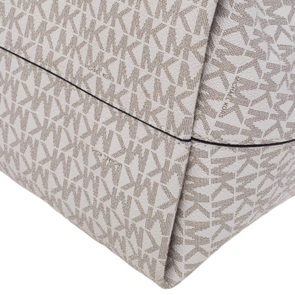 Michael Kors White/Brown Signature Canvas And Leather Large Downtown Astor Shoulder Bag For Women - Image 11