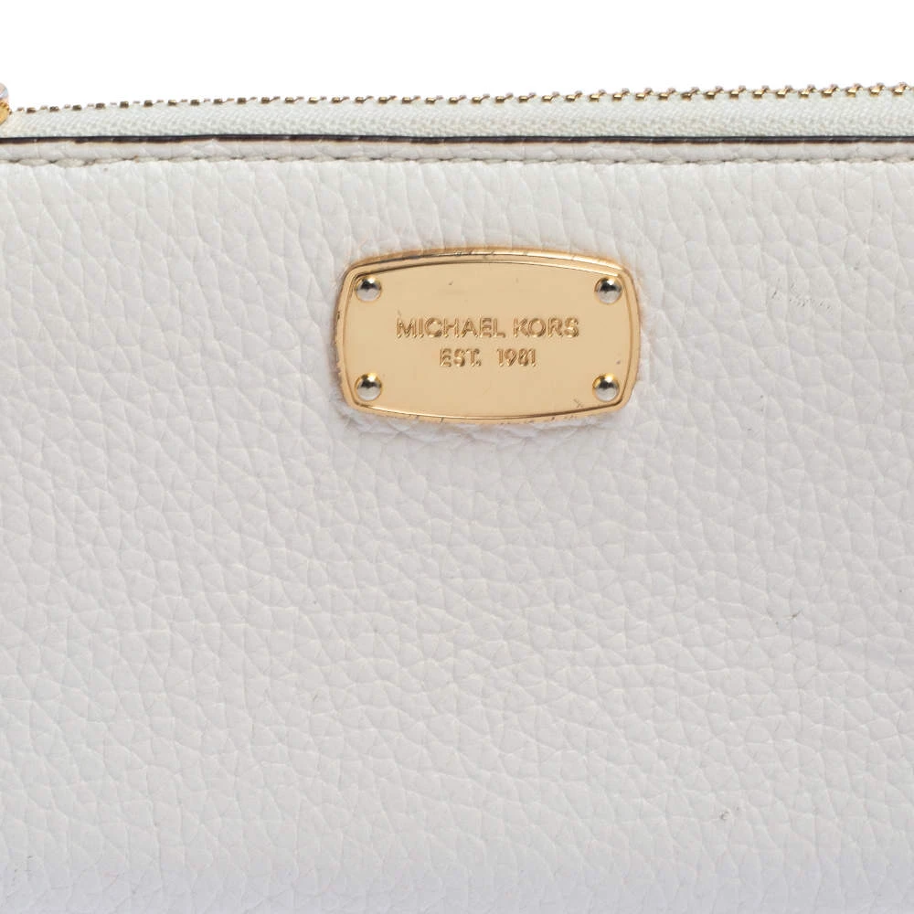 Michael Kors Off White Leather Zip Continental Wallet For Women - Image 6