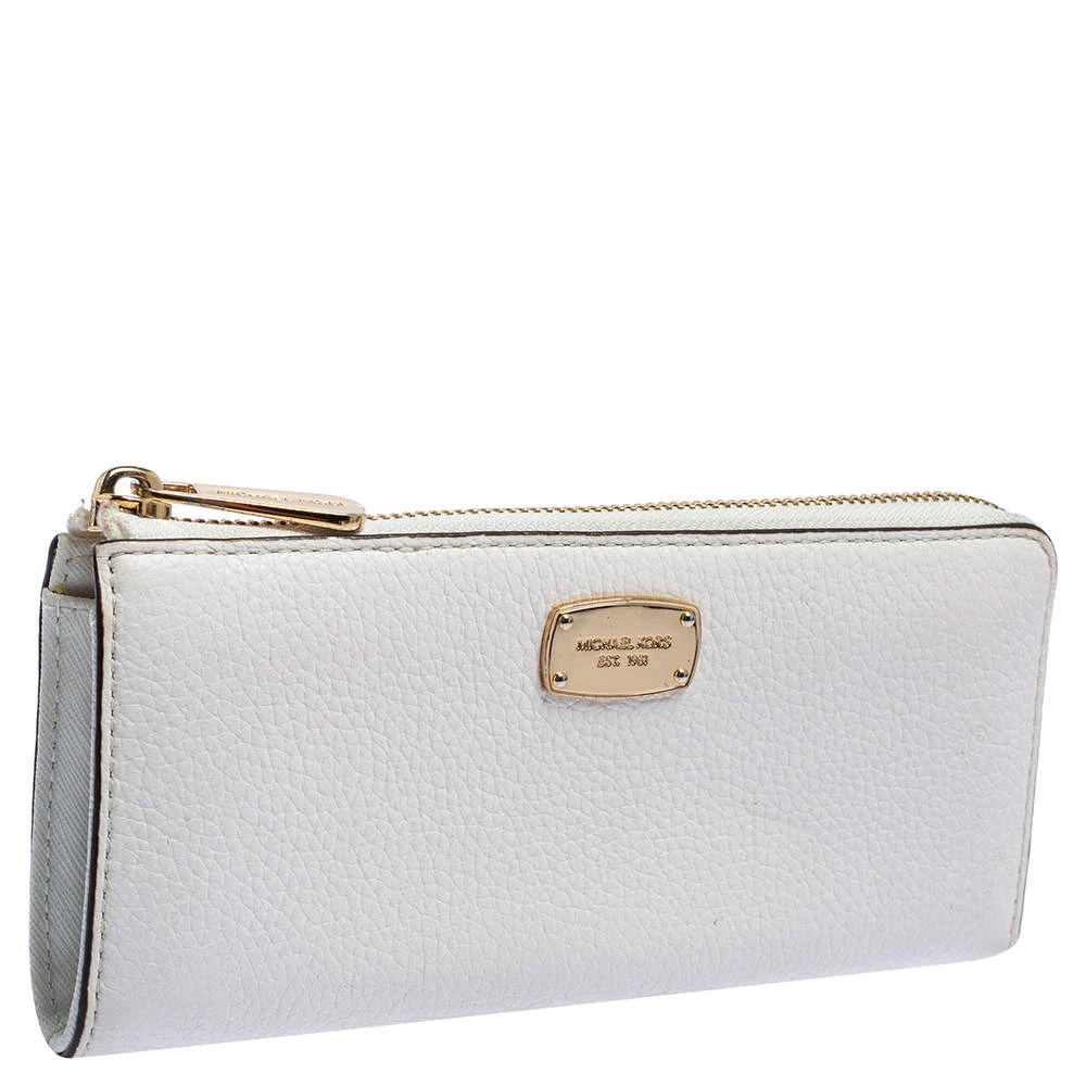 Michael Kors Off White Leather Zip Continental Wallet For Women - Image 4