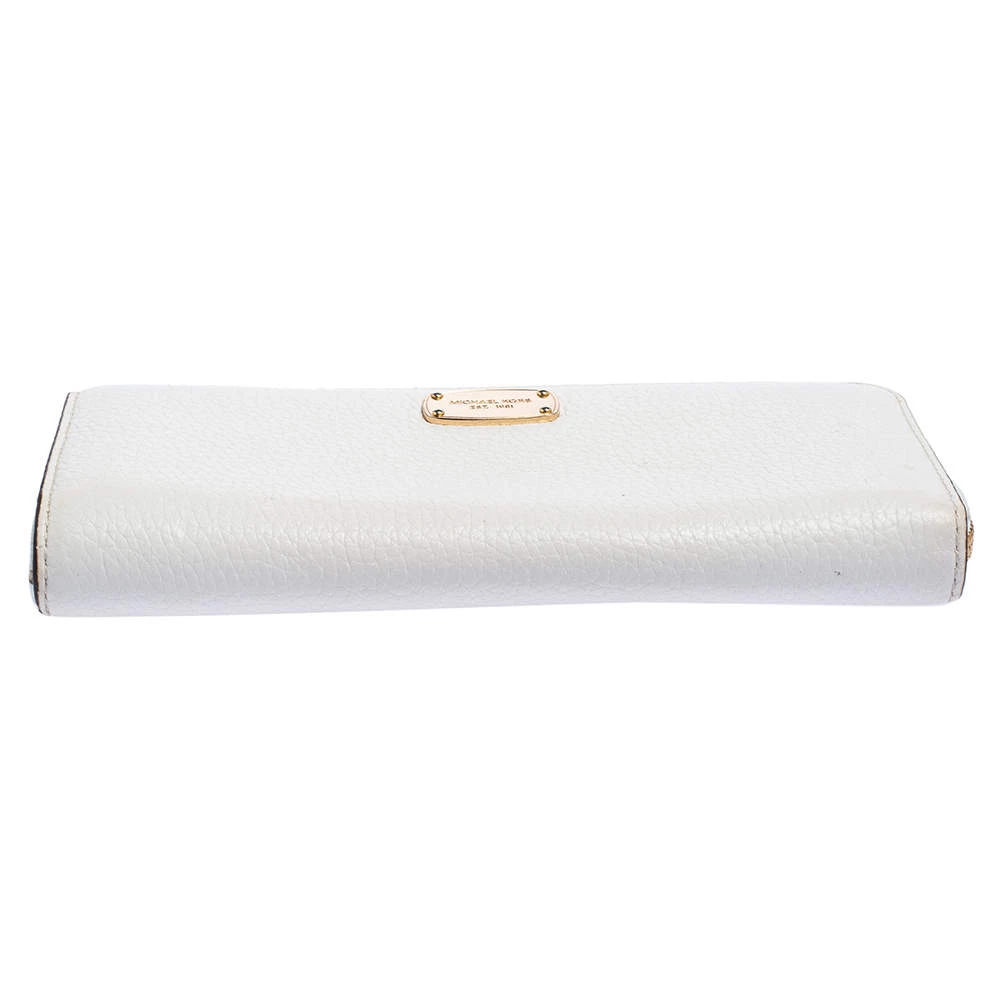 Michael Kors Off White Leather Zip Continental Wallet For Women - Image 7