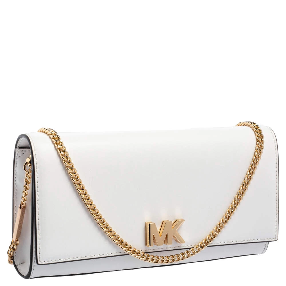 Michael Kors White Leather Mott Chain Clutch For Women - Image 3
