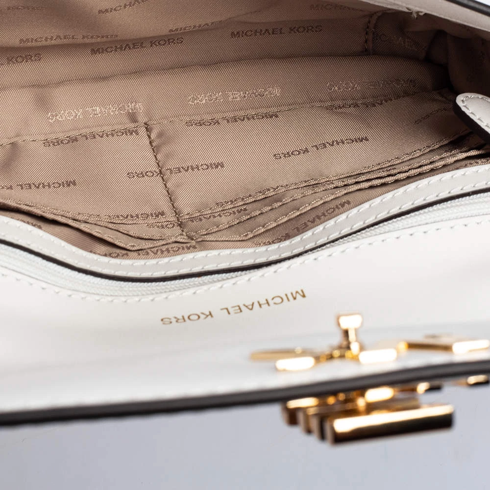 Michael Kors White Leather Mott Chain Clutch For Women - Image 8