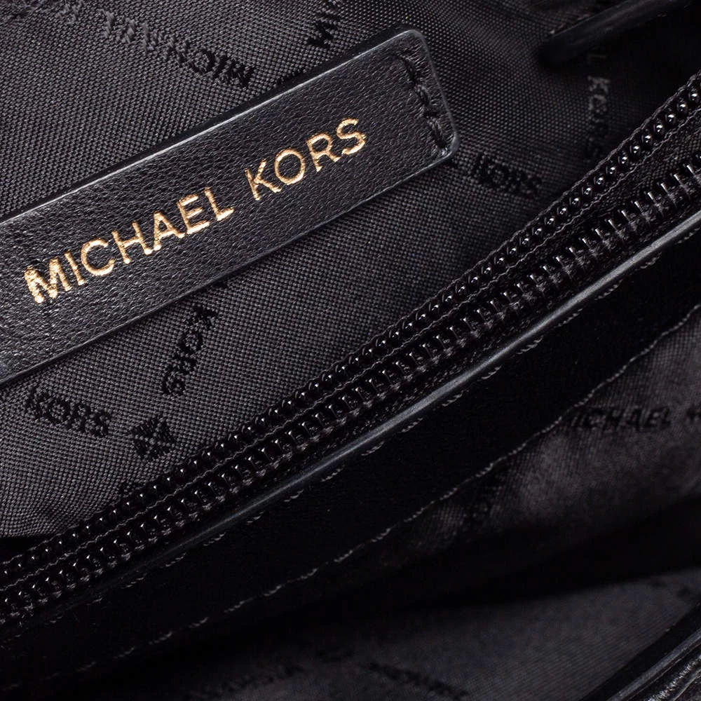 Michael Kors Black Quilted Leather Vivianne Shoulder Bag For Women - Image 9