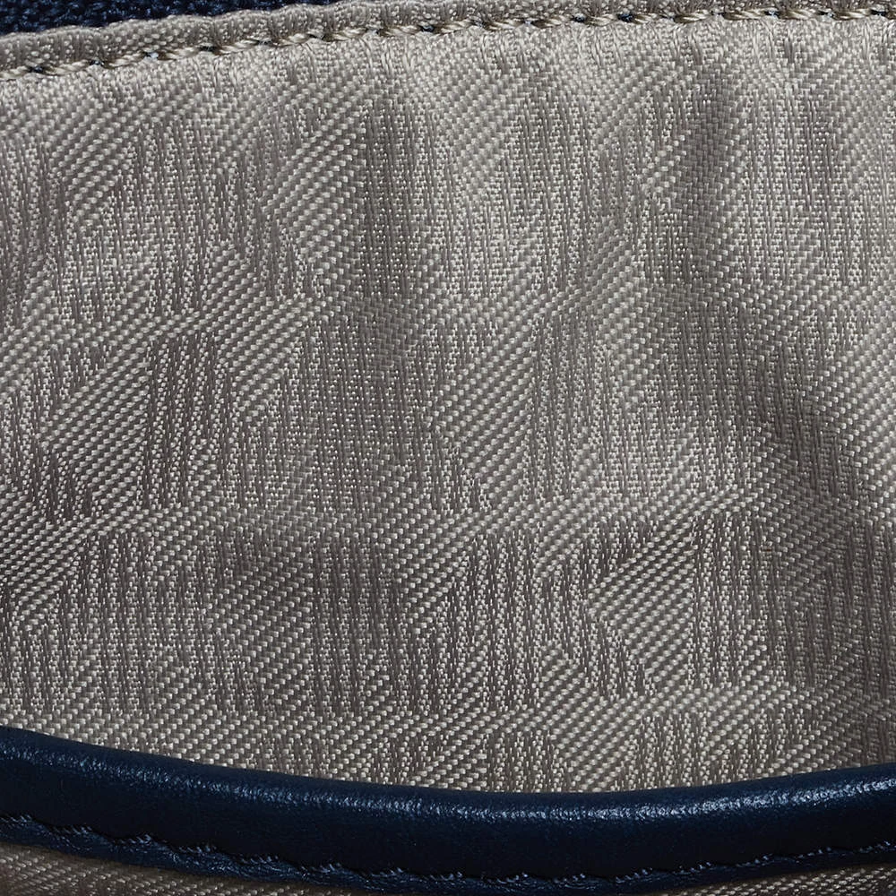 Michael Kors Blue Leather Jet Set Flap Crossbody Bag For Women - Image 9