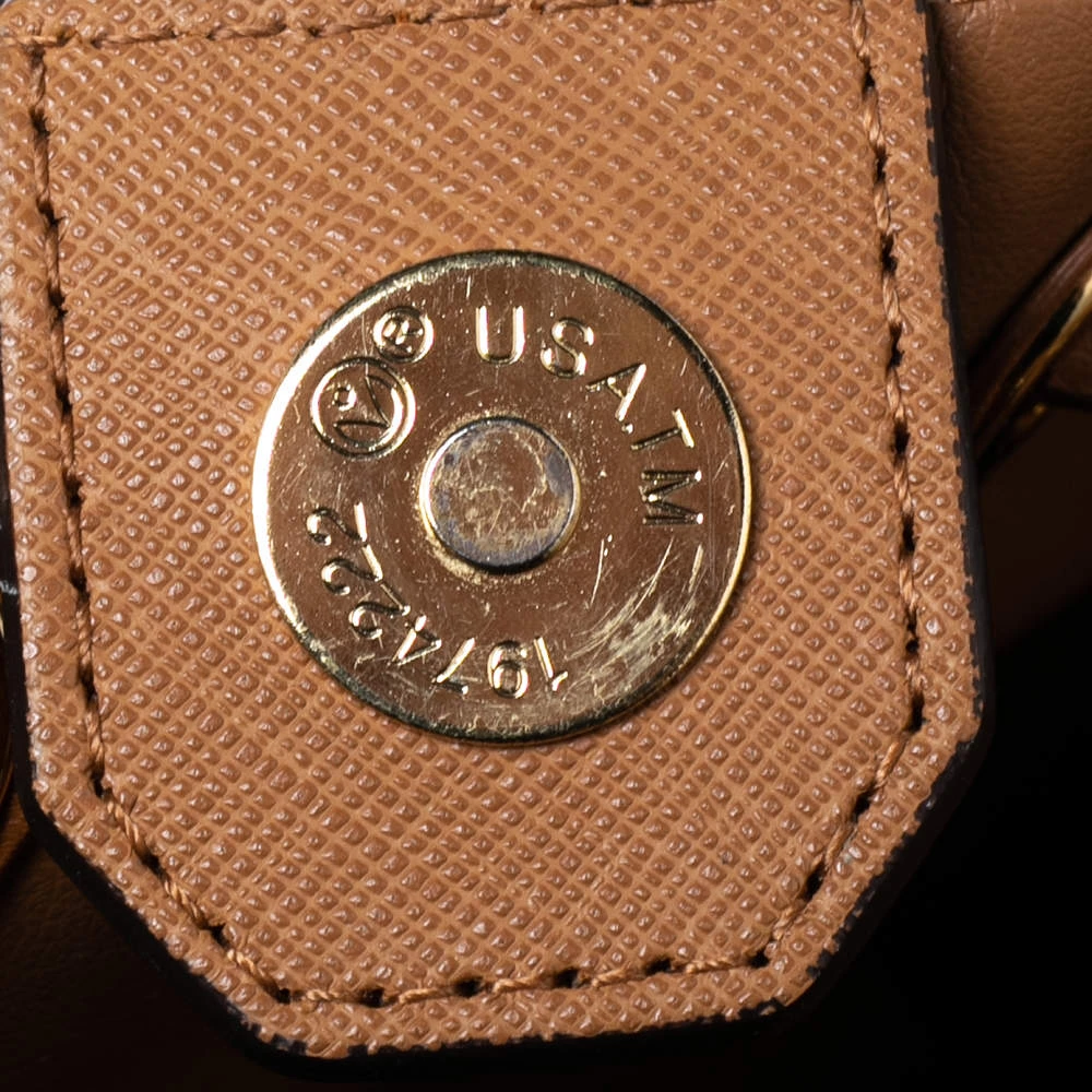 Michael Kors White Monogram Coated Canvas Medium Greenwich Bucket Bag For Women - Image 10