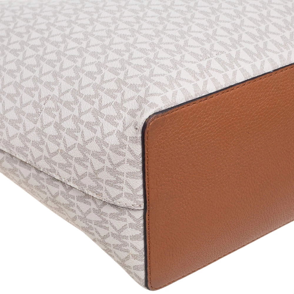 Michael Kors White/Brown Signature Coated Canvas And Leather Shopper Tote For Women - Image 13