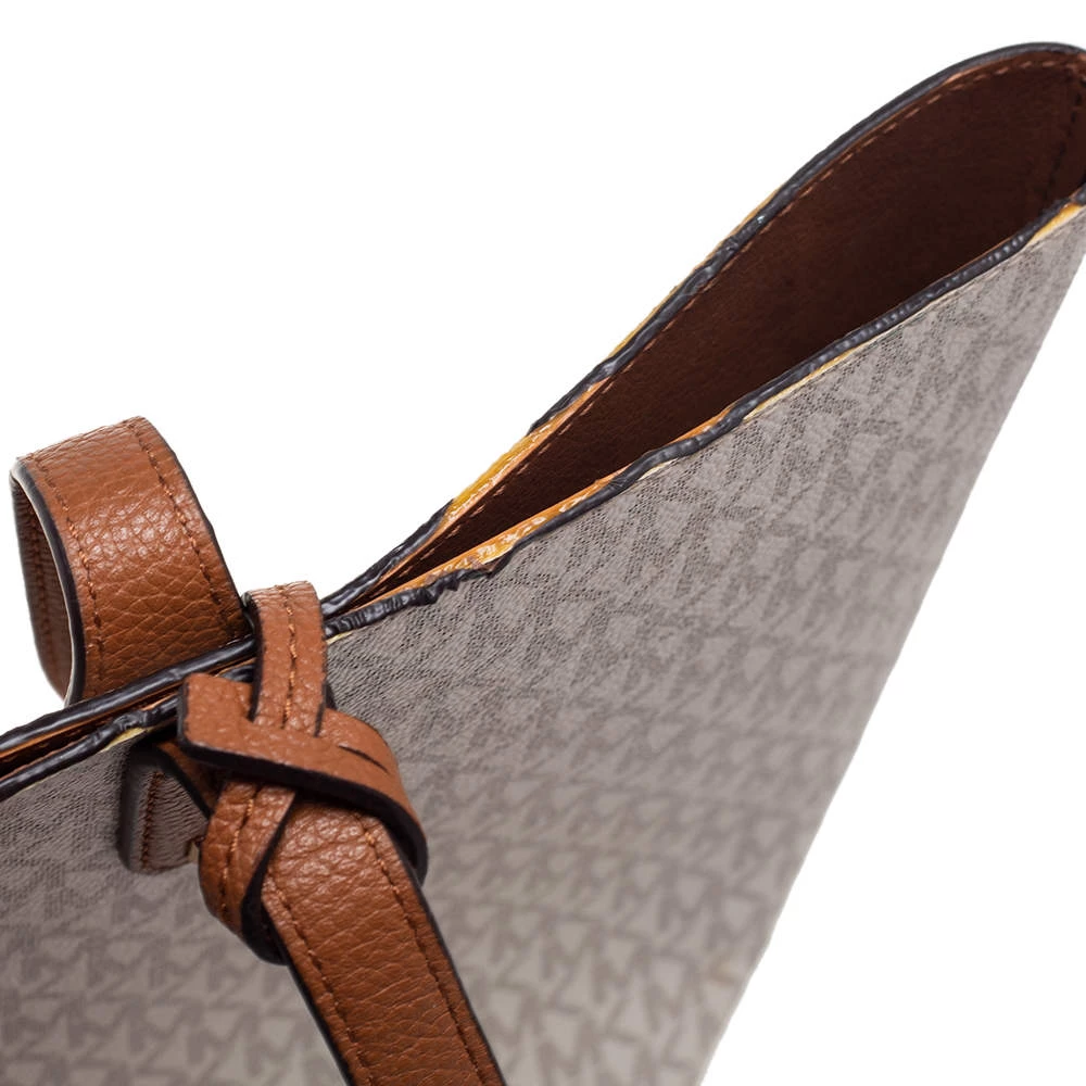 Michael Kors White/Brown Signature Coated Canvas And Leather Shopper Tote For Women - Image 7