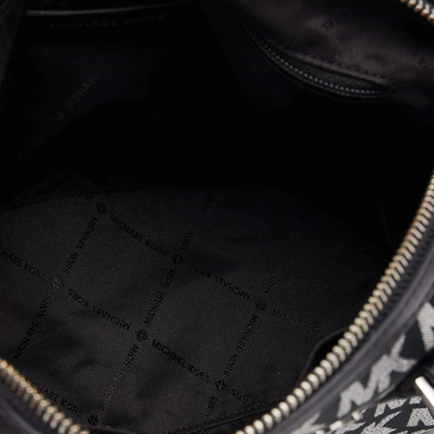 Michael Kors Black Jacquard And Leather Bedford Boston Bag For Women - Image 7