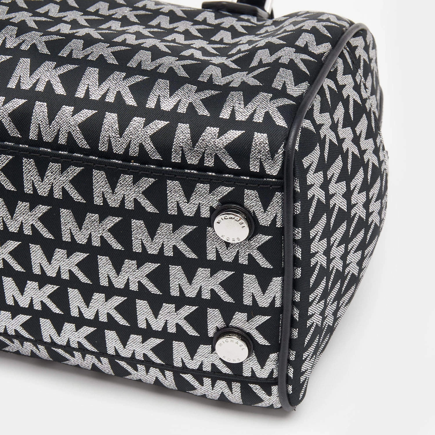 Michael Kors Black Jacquard And Leather Bedford Boston Bag For Women - Image 11