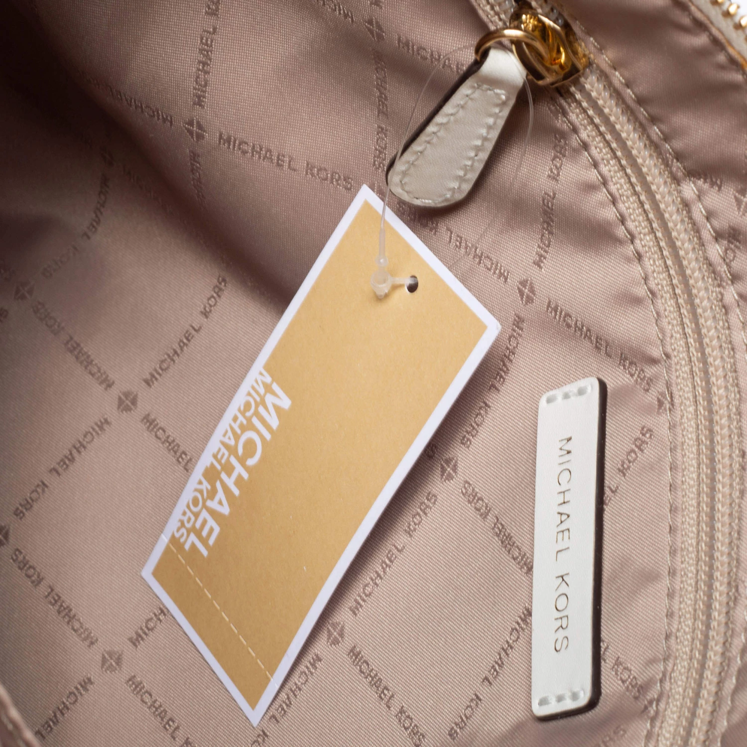 Michael Kors White Leather Bedford Hobo For Women - Image 9