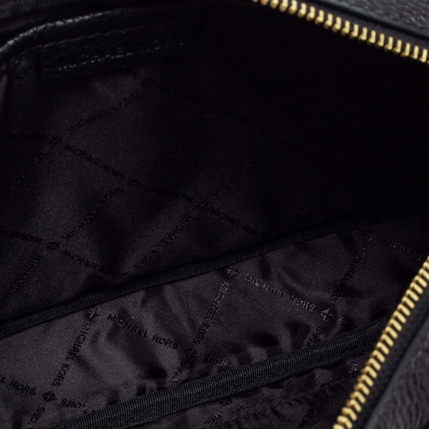 Michael Kors Black Leather Shoulder Bag For Women - Image 7