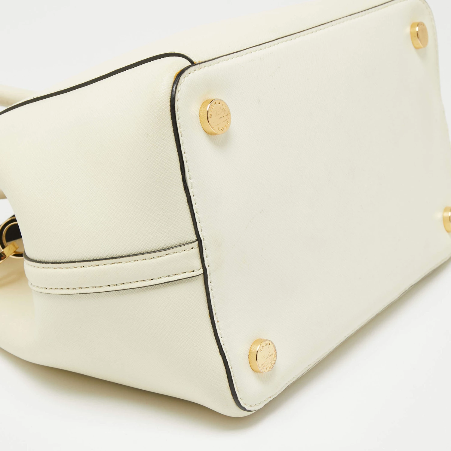 Michael Kors Off White Leather Greenwich Tote For Women - Image 10