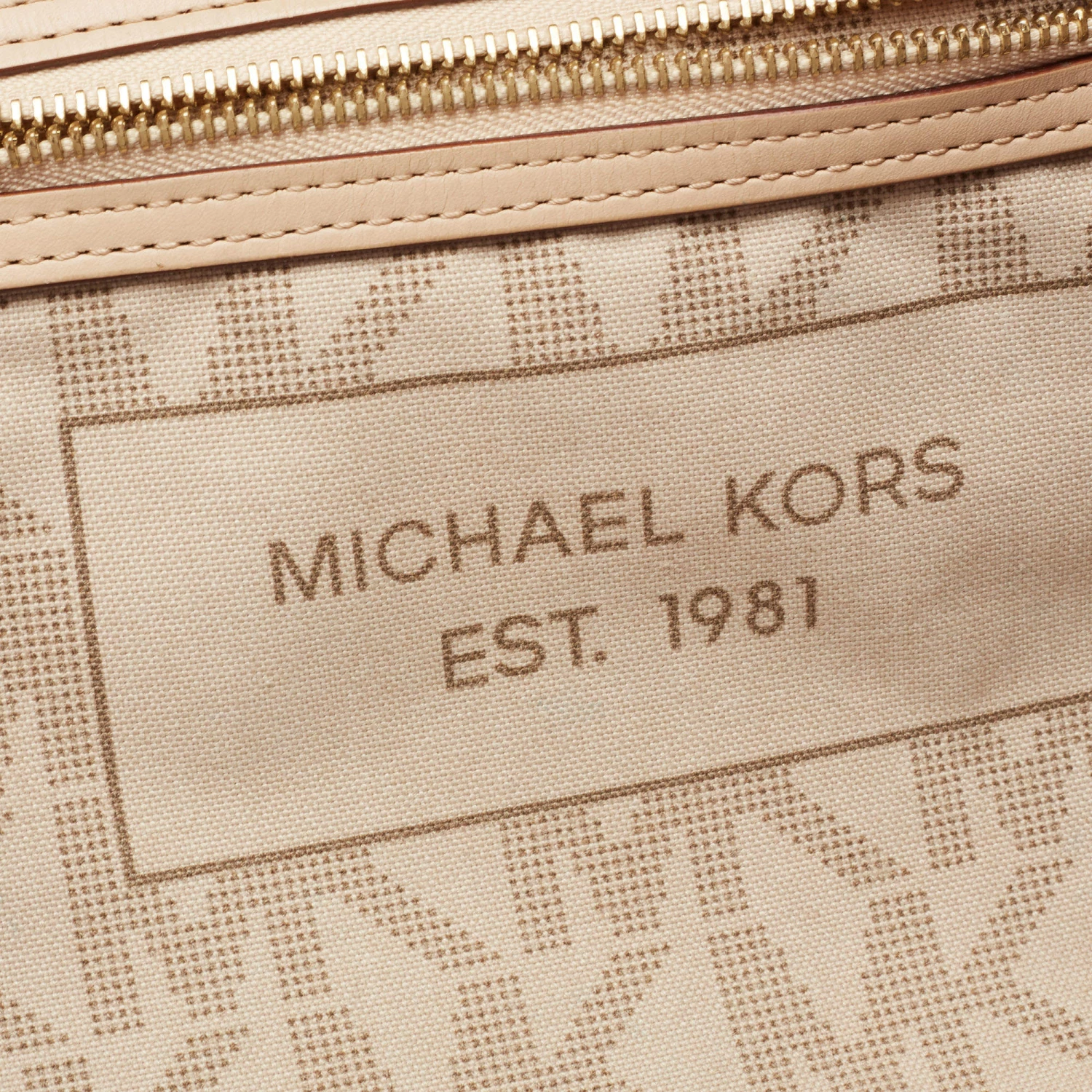 Michael Kors Off White Signature Coated Canvas And Leather Travel Tote For Women - Image 11