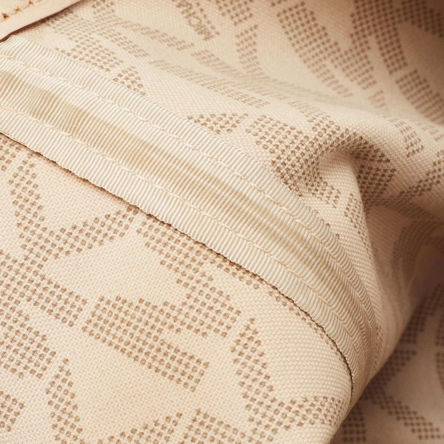 Michael Kors Off White Signature Coated Canvas And Leather Travel Tote For Women - Image 8