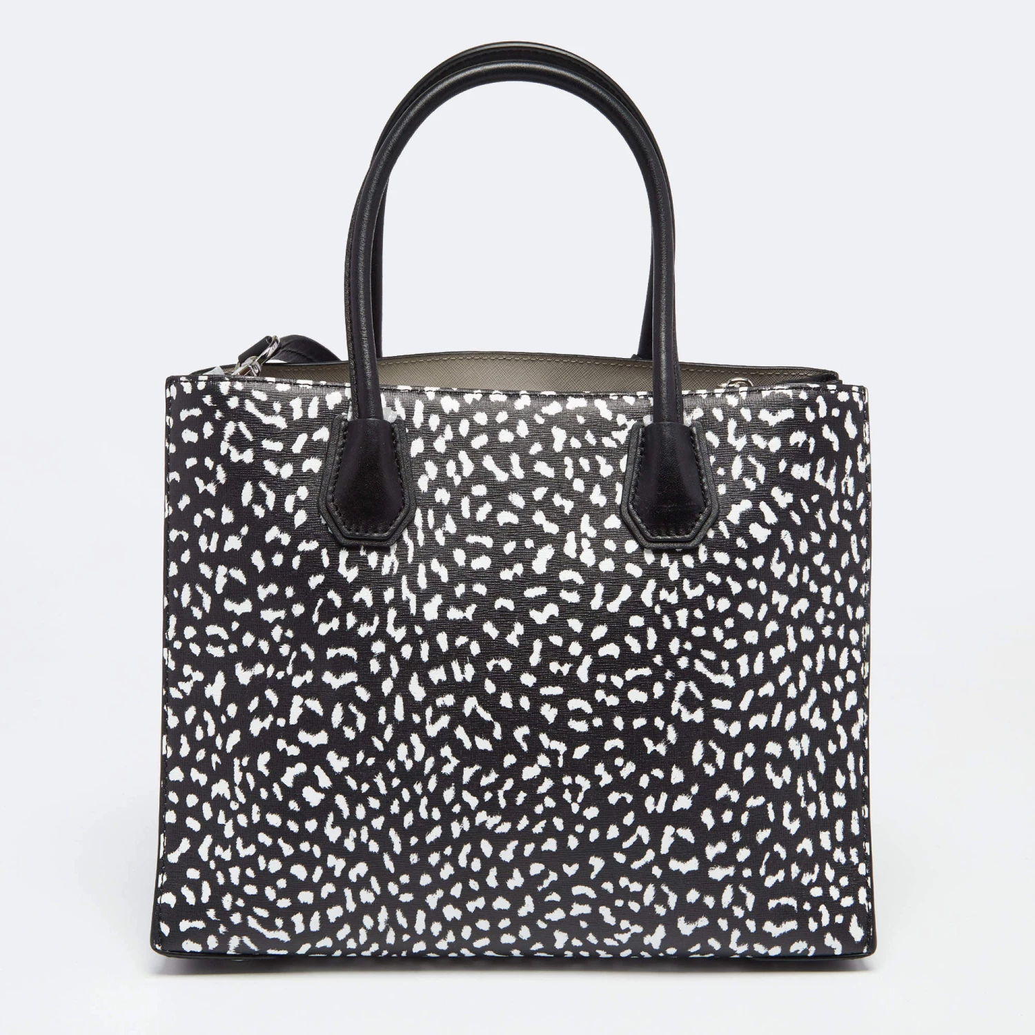 Michael Kors Black/White Leopard Print Leather Large Mercer Tote For Women - Image 4