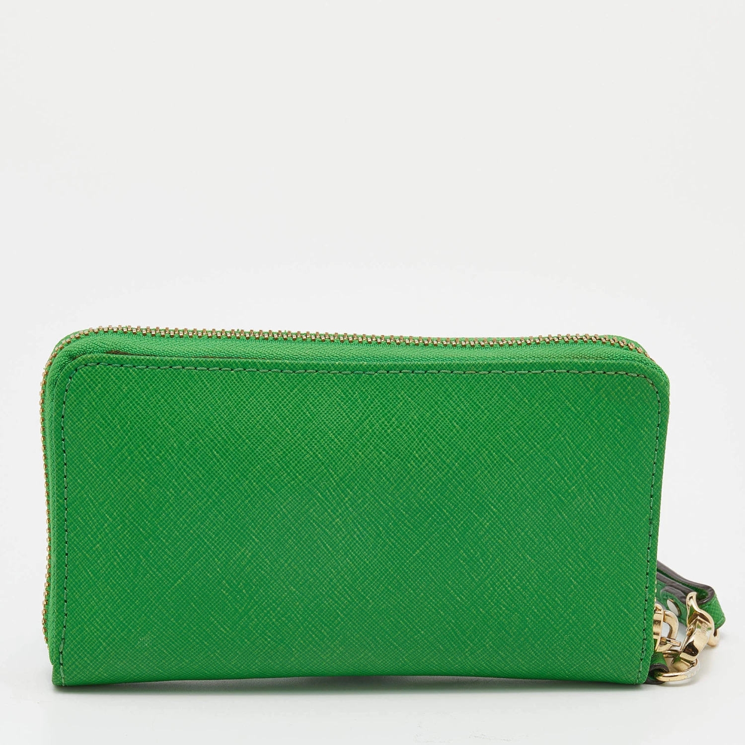 Michael Kors Green Leather Jet Set Zip Around Wristlet Wallet For Women - Image 4
