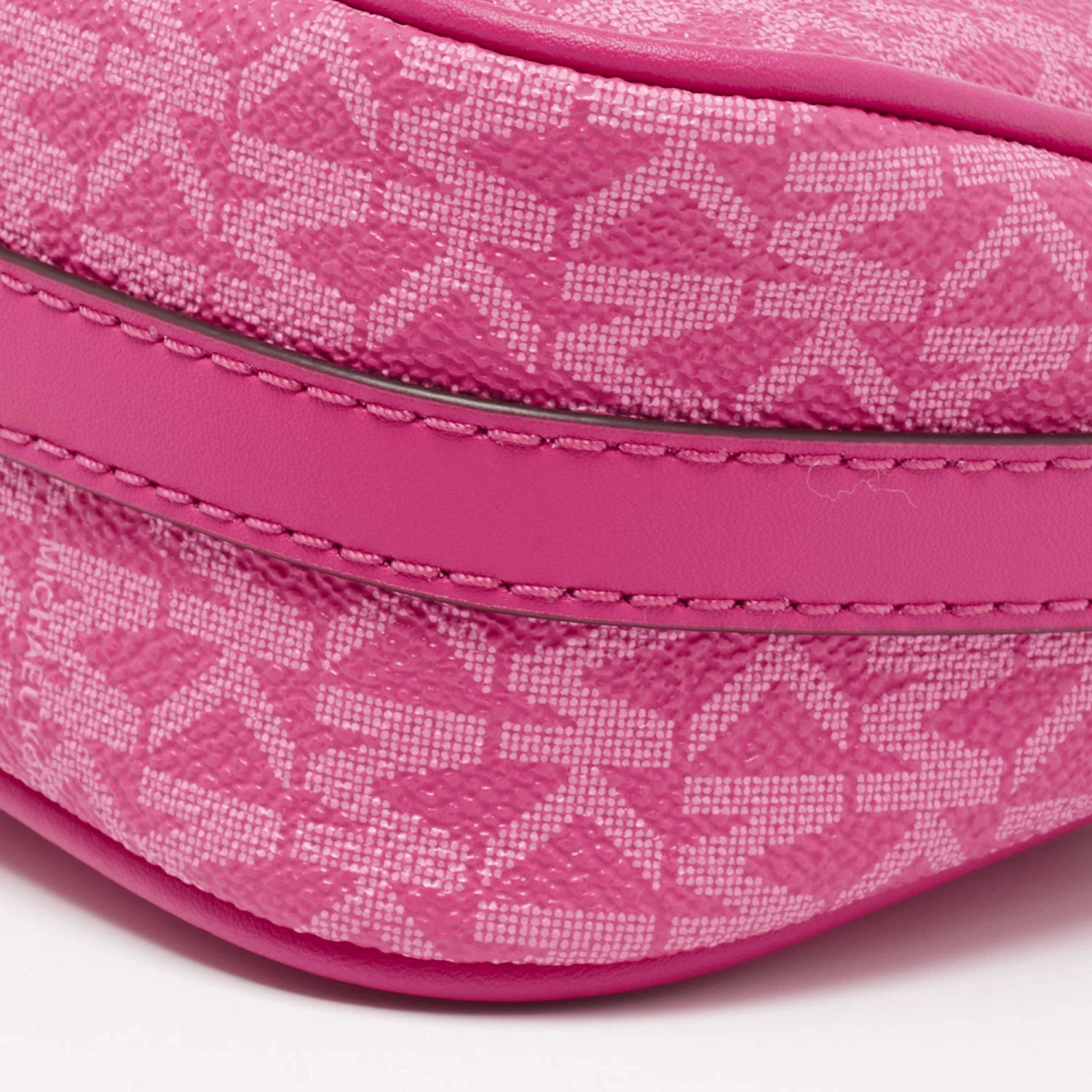 Michael Kors Pink Signature Coated Canvas And Leather Charm Pochette Bag For Women - Image 12