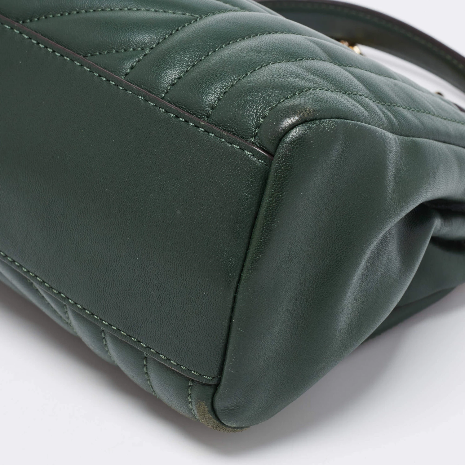 Michael Kors Green Quilted Leather Susan Shoulder Bag For Women - Image 18