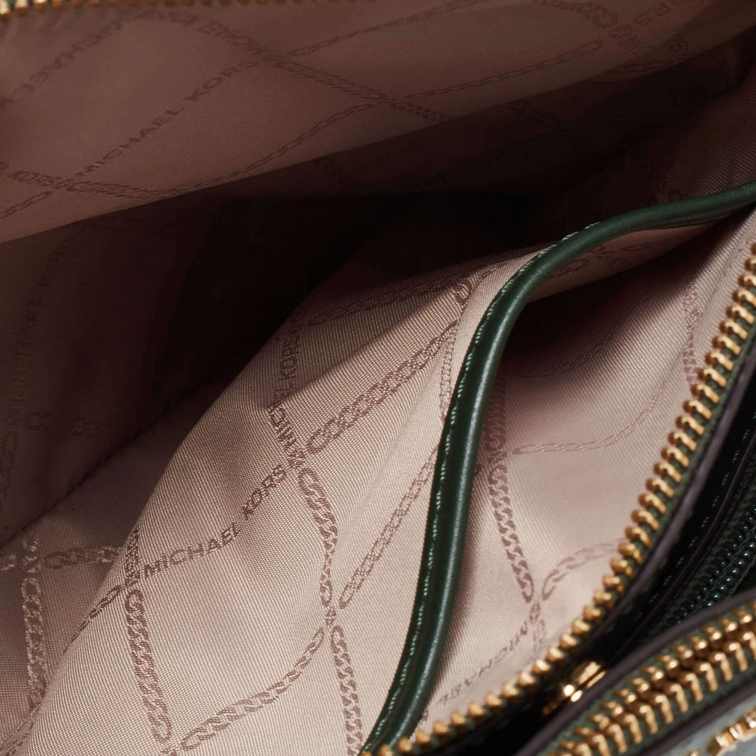 Michael Kors Green Quilted Leather Susan Shoulder Bag For Women - Image 9