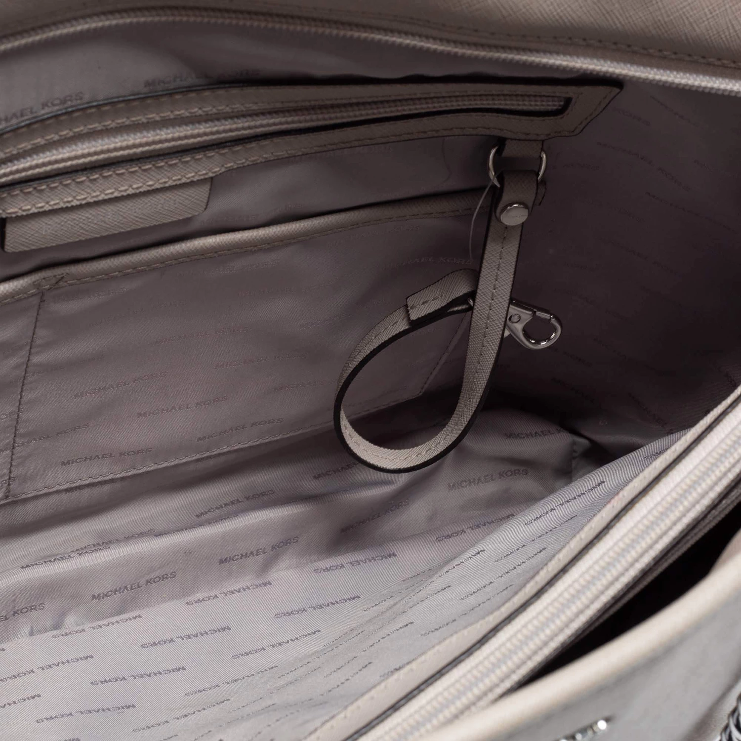 Michael Kors Grey Saffiano Leather Jet Set Tote For Women - Image 9