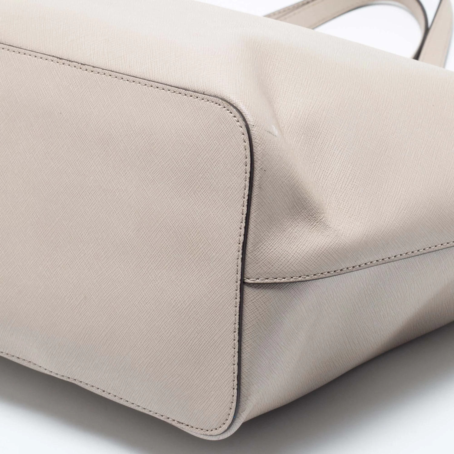 Michael Kors Grey Saffiano Leather Jet Set Tote For Women - Image 12