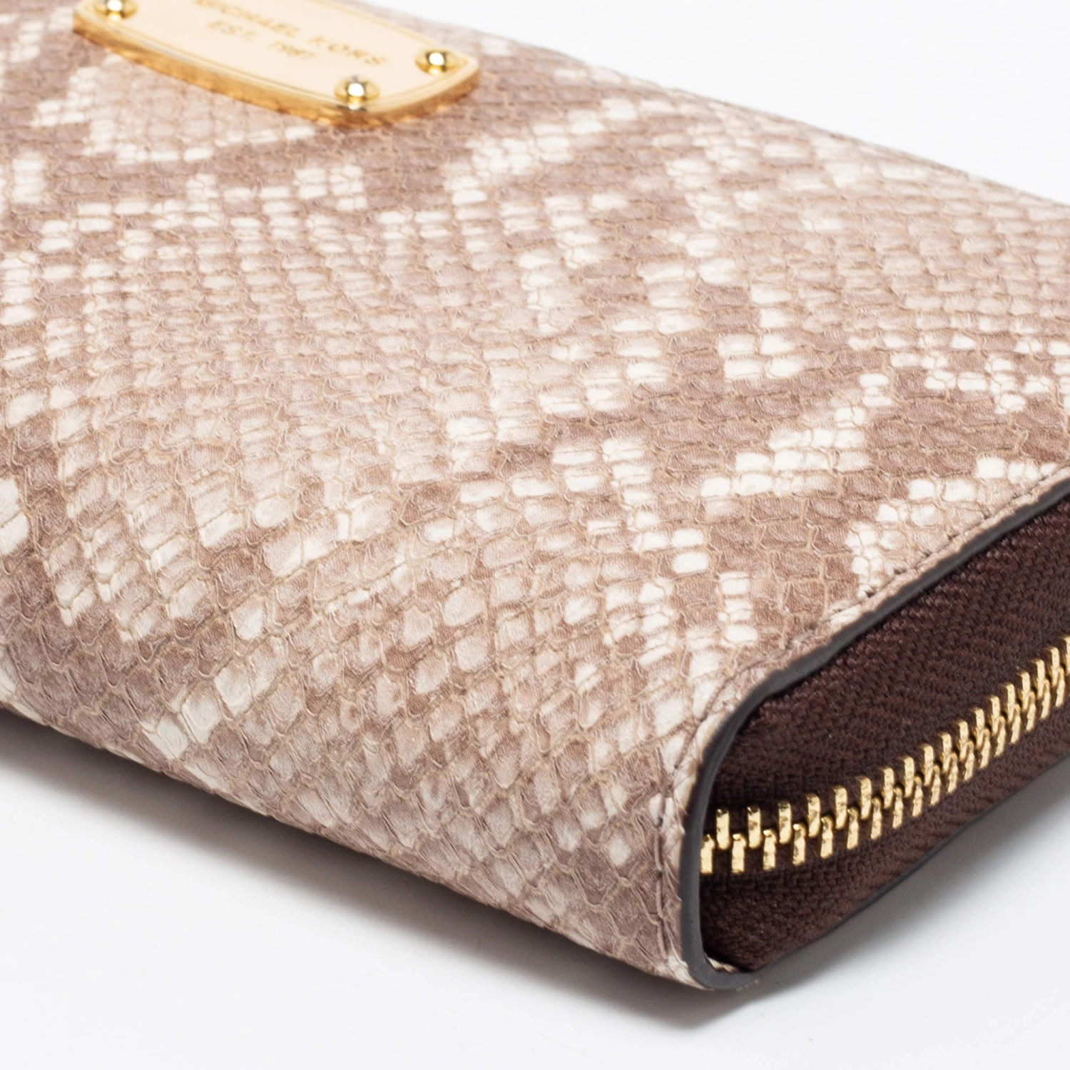 Michael Kors Beige/Brown Snakeskin Embossed Leather Jet Set Zip Around Wallet For Women - Image 12