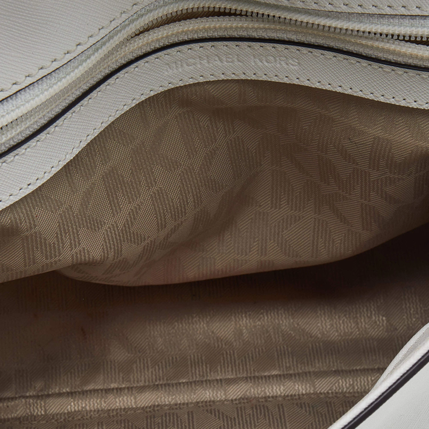 Michael Kors White Leather Small Ava Top Handle Bag For Women - Image 7