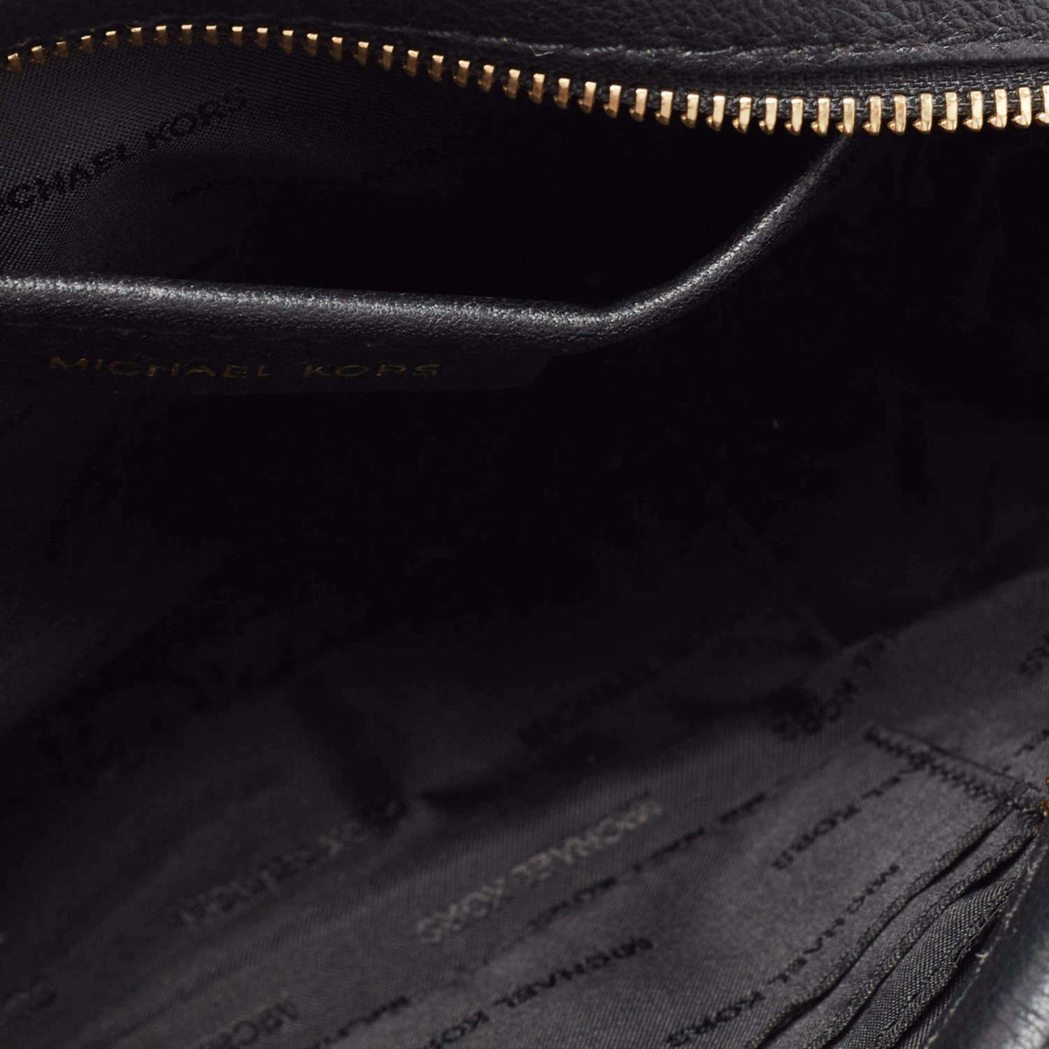 Michael Kors Black Leather Ginny Crossbody Bag For Women - Image 8