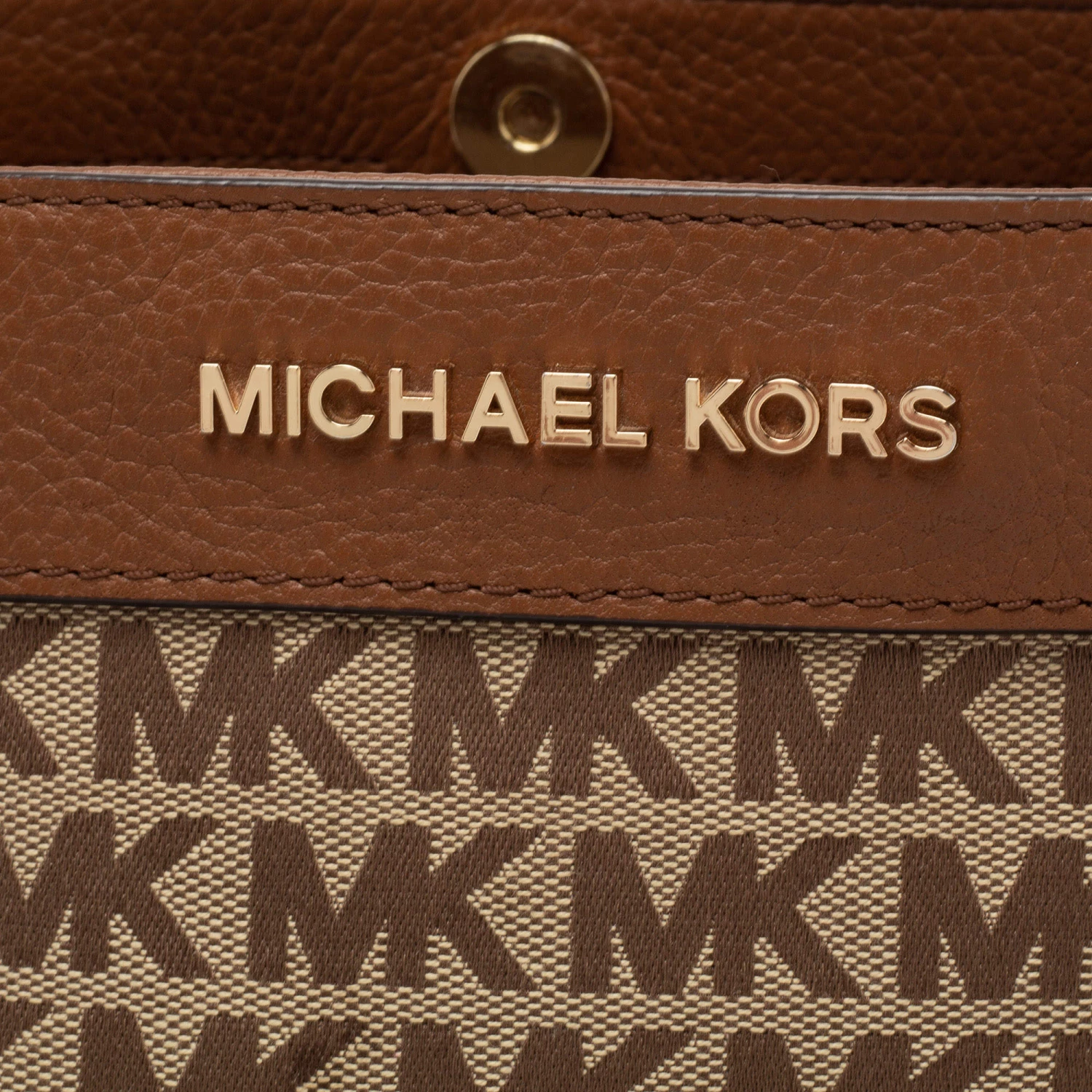 Michael Kors Beige/Brown Signature Canvas And Leather Small Susan Shoulder Bag For Women - Image 5
