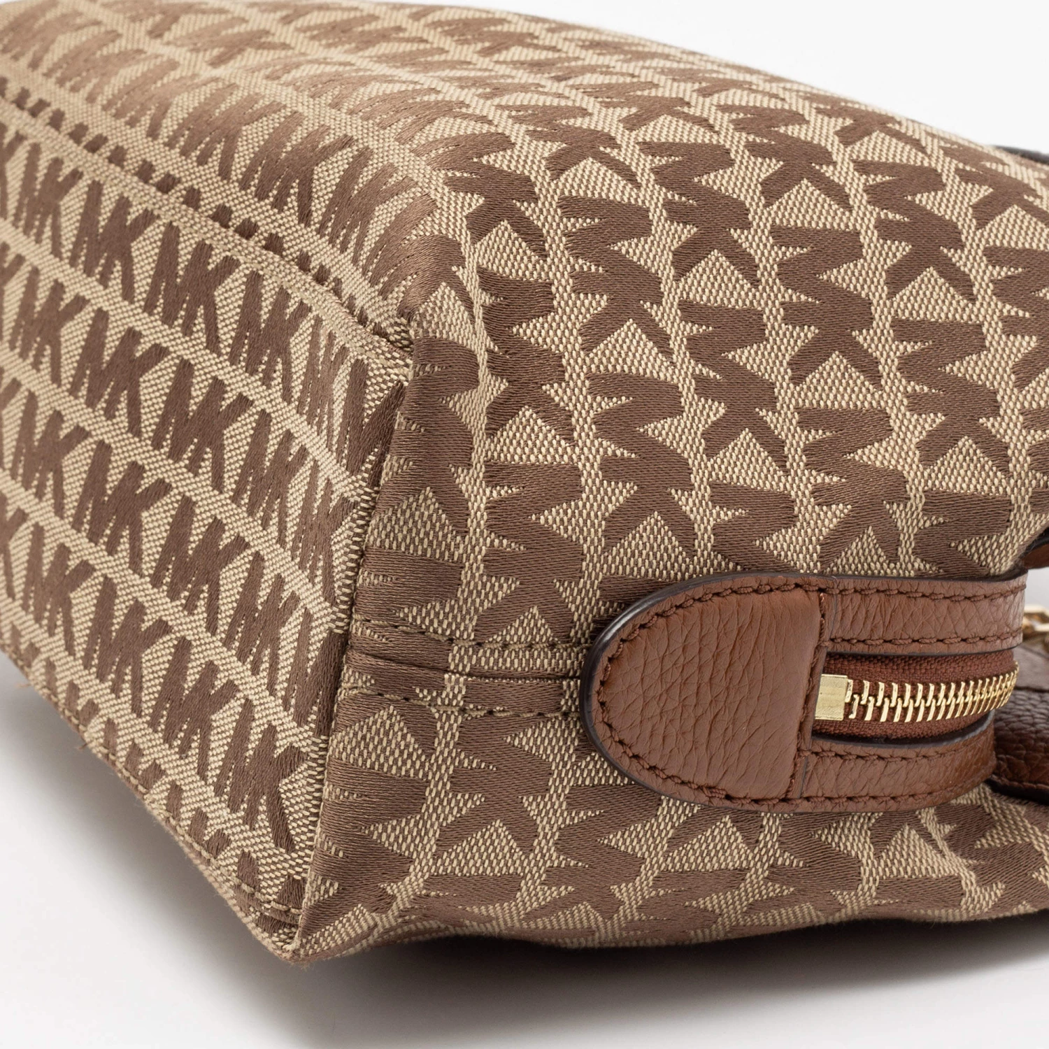 Michael Kors Beige/Brown Signature Canvas And Leather Small Susan Shoulder Bag For Women - Image 12