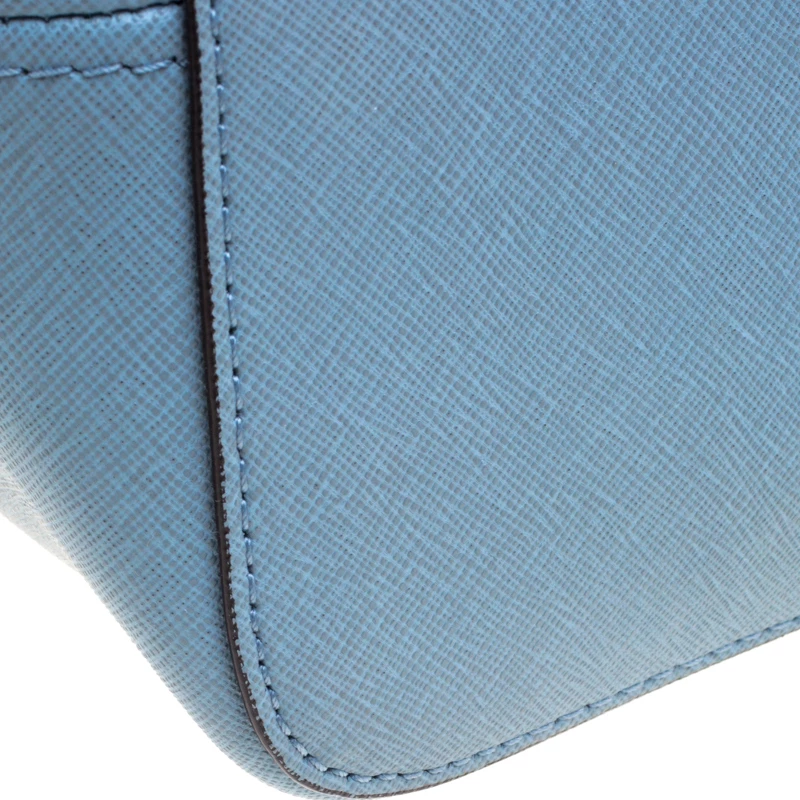 Michael Kors Powdered Blue Leather Jetset Tote For Women - Image 10