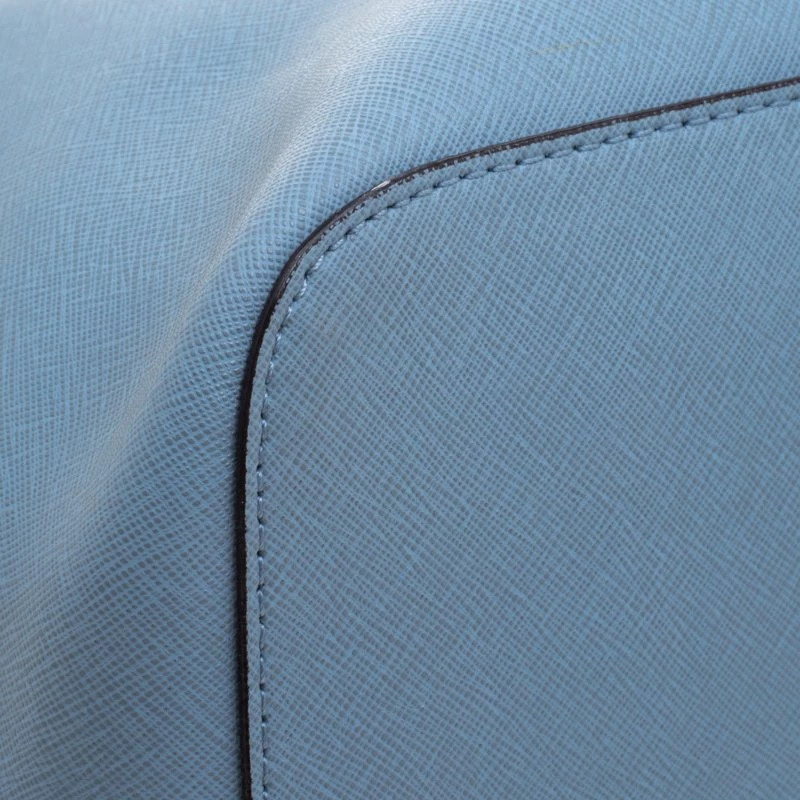 Michael Kors Powdered Blue Leather Jetset Tote For Women - Image 12