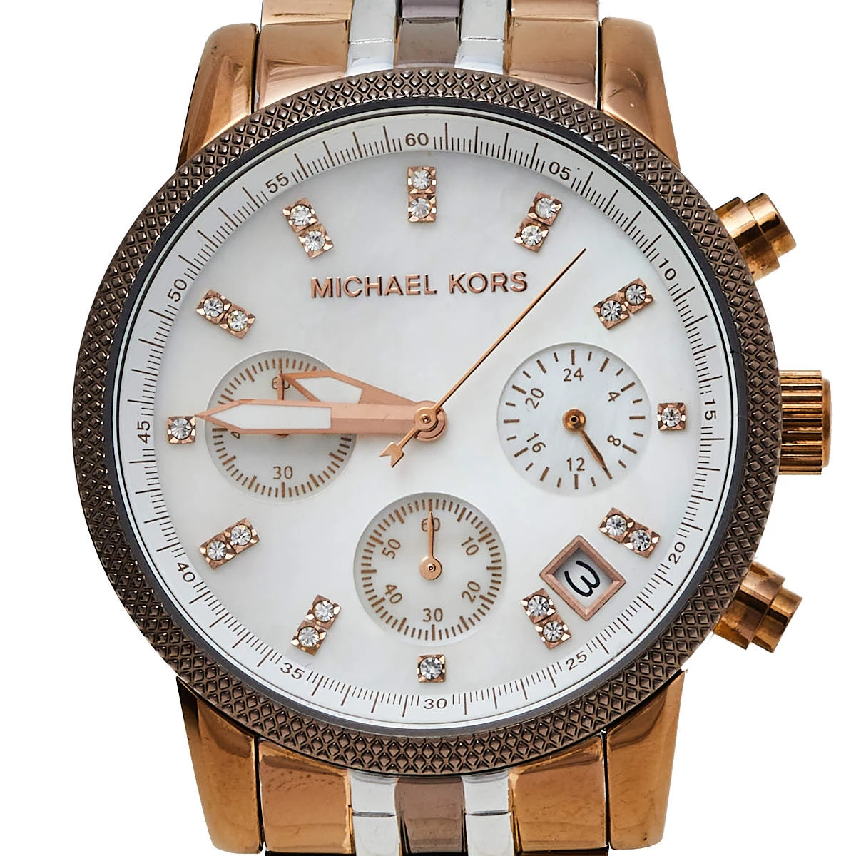 Michael Kors Mother Of Pearl Three-Tone Stainless Steel MK5642 Women's Wristwatch 37 Mm For Women - Image 3