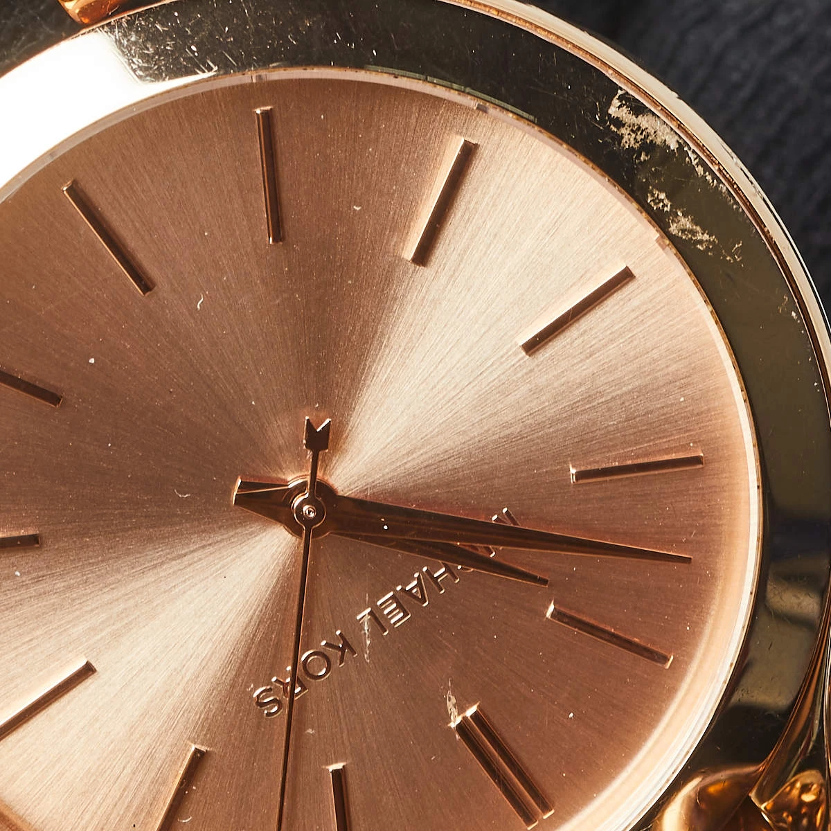 Michael Kors Rose Gold Tone Stainless Steel Slim Runway MK3223 Women's Wristwatch 42 Mm For Women - Image 5